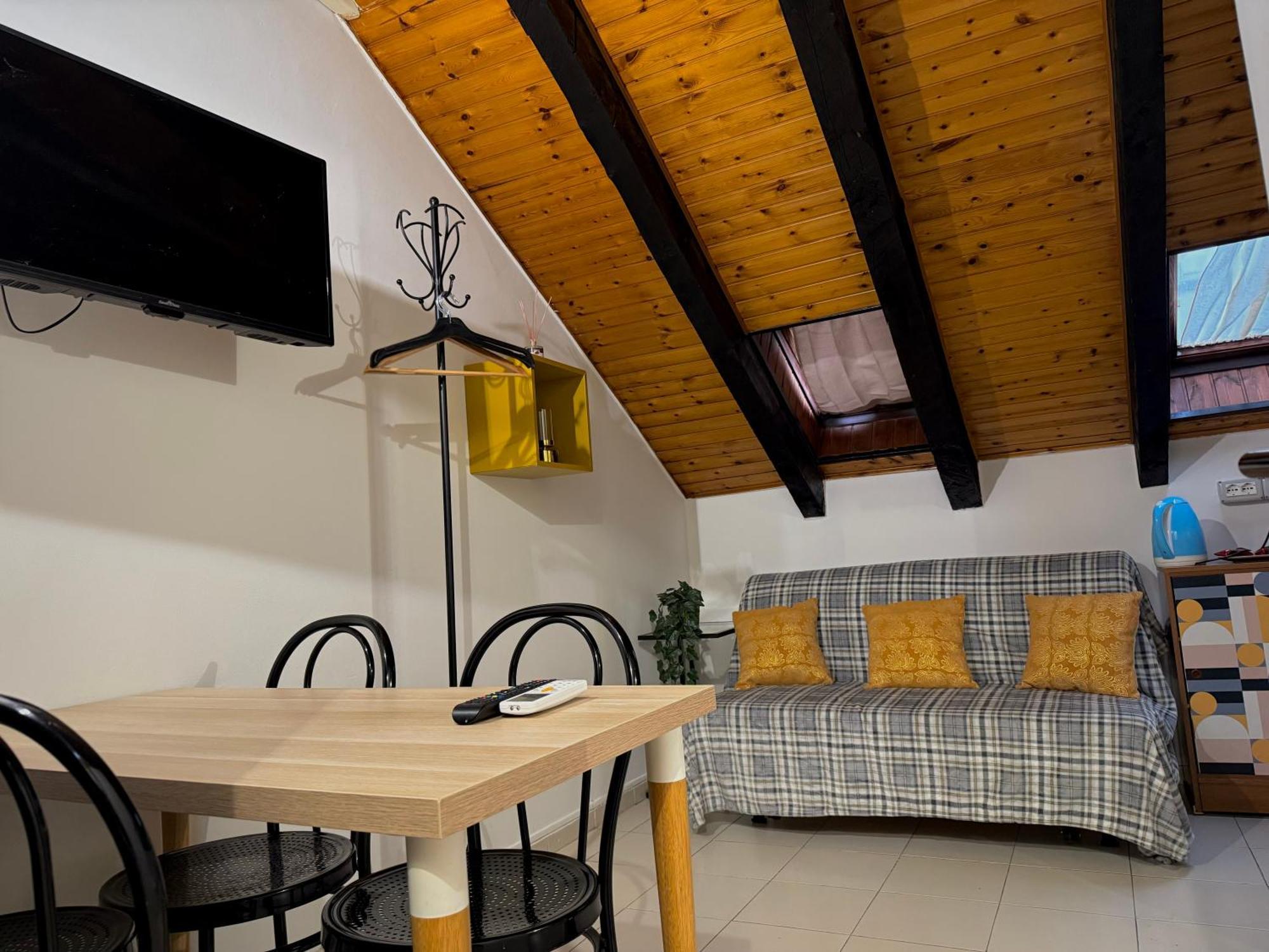Appartement Hosting Dreams Attics - Duomo à Milan Extérieur photo